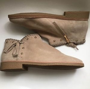 Kate spade New York Bowie booties sz 12 desert